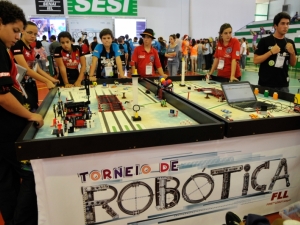 Jovens cientistas de todo o país estão em Brasília